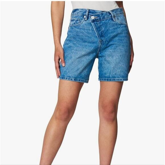 Blank NYC NWT Warren Overlap Asymmetric Button Fly Bermuda Denim Jean Shorts 30 - Picture 1 of 16